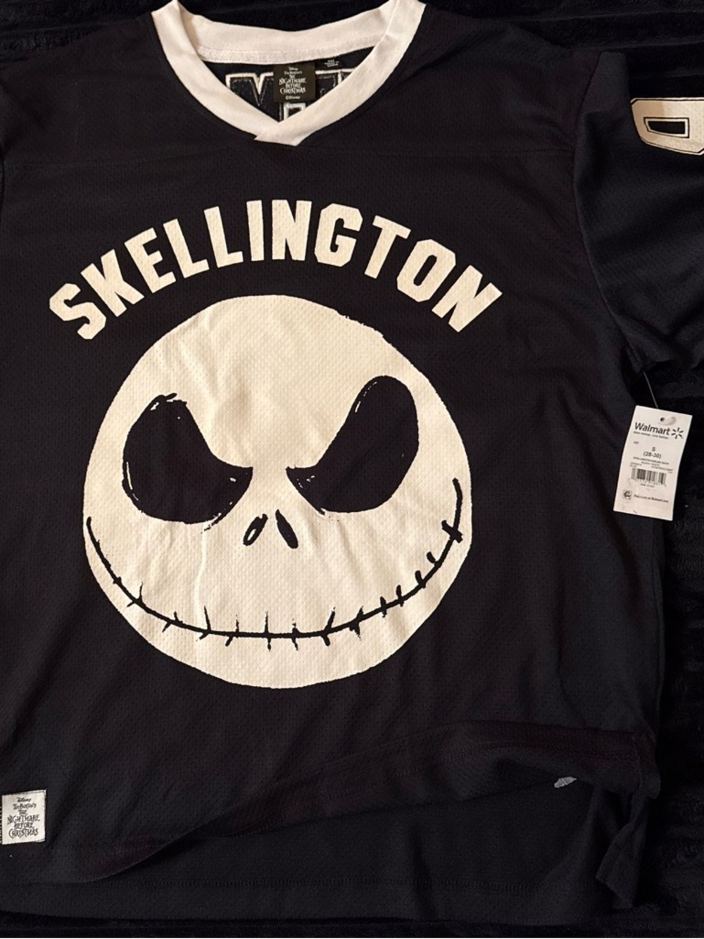 Disney The Nightmare Before Christmas Skellington jersey Boys Small Black &
